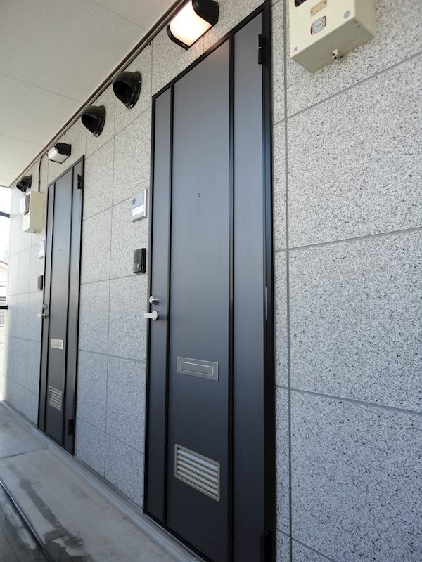 サント・ミカエル 玄関