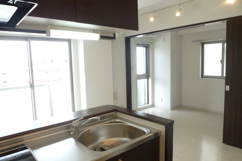 ナナーラ西尾久 リビング