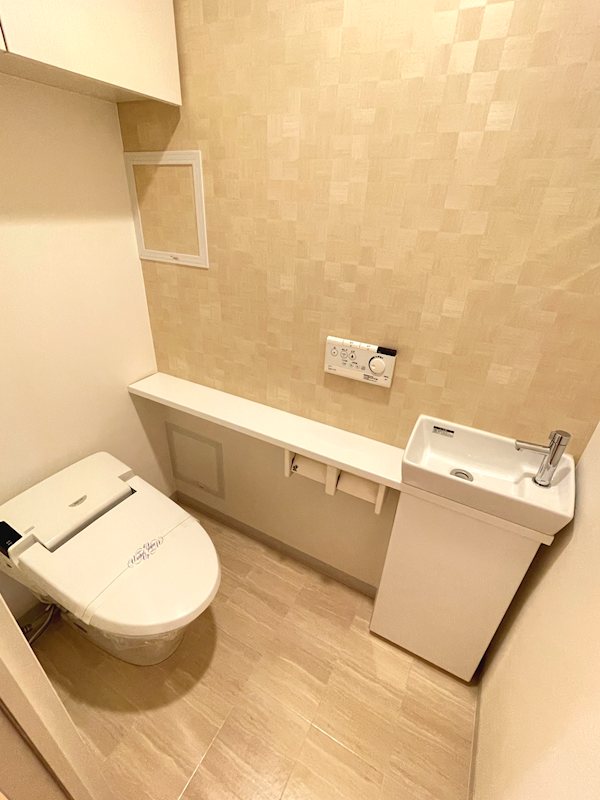 The NOBUTO HILLS GARDEN COURT その他4