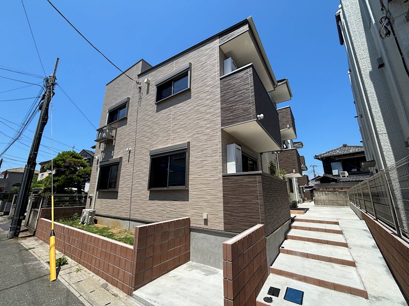 モンセラテ原木中山 203号室 外観