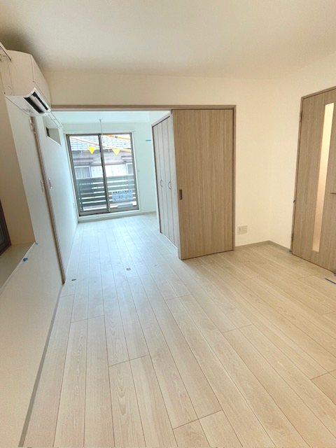HIRUGI小竹向原 リビング