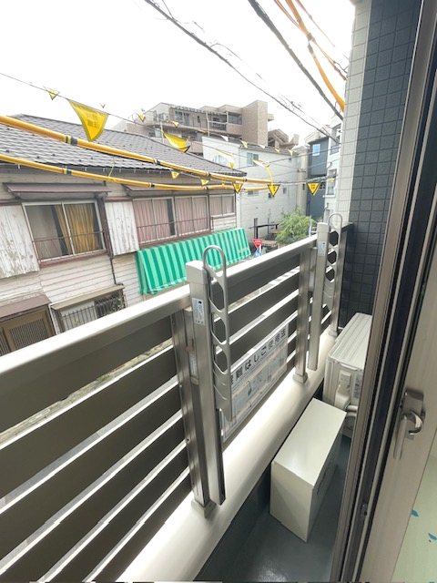 HIRUGI小竹向原 ベランダ