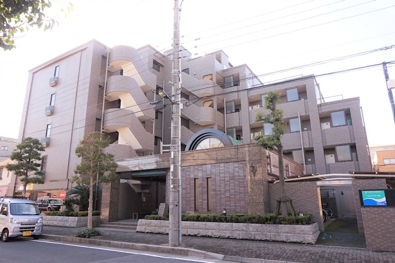 リバレイン 305号室 外観