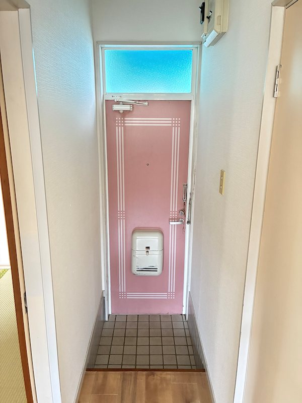 コスモスハウス 玄関