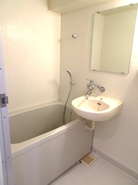 リバレイン 風呂画像