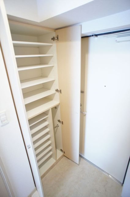 KDX千葉中央レジデンス 玄関