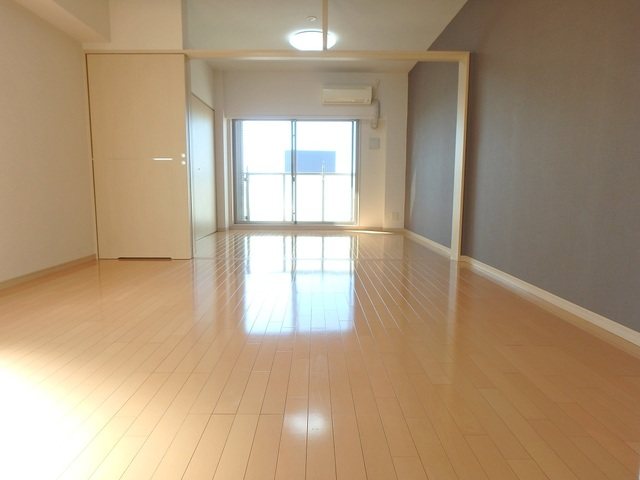 KDX千葉中央レジデンス リビング