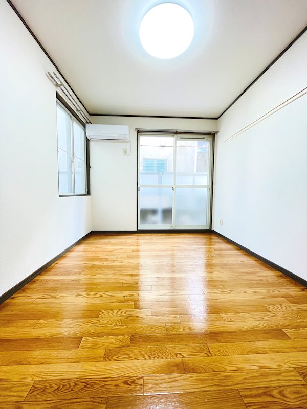 アルバ南大泉 リビング