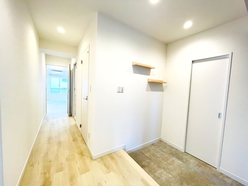 LEVEL.M(レベル・エム) 玄関