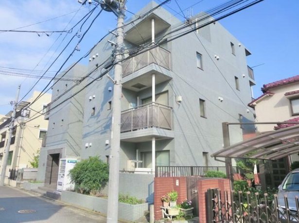 レジデンス宝 101号室 外観