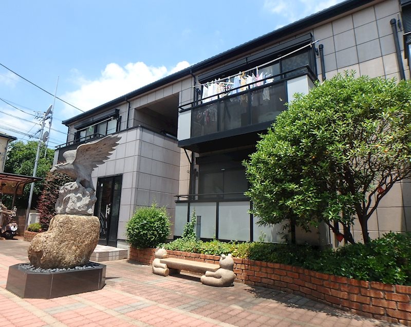 ラフィーネA 203号室 外観