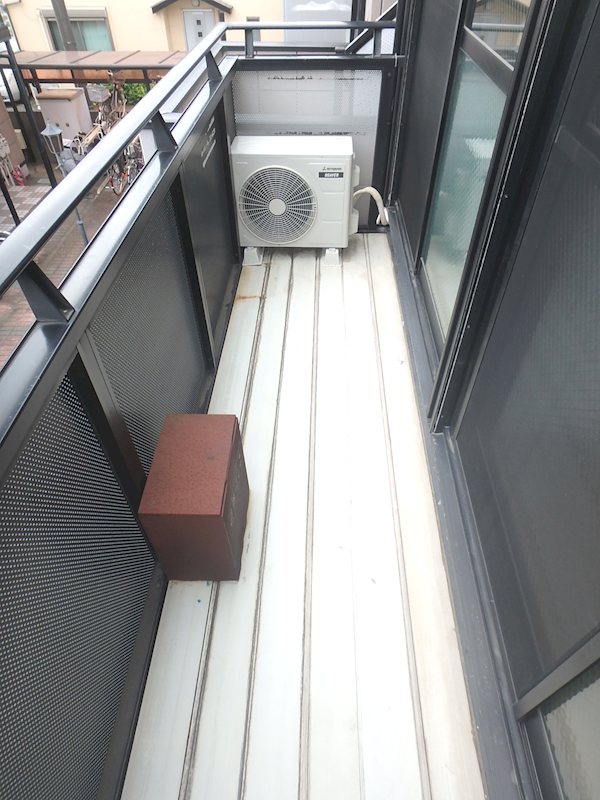 ラフィーネA ベランダ