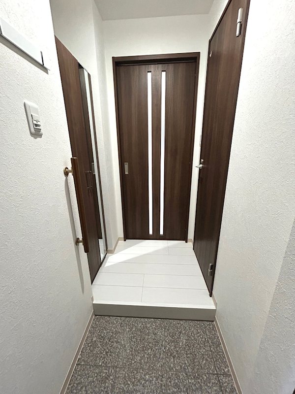 メルヴェーユ神明 玄関