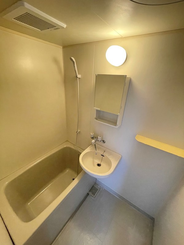 プロビデンスハイムA 風呂画像