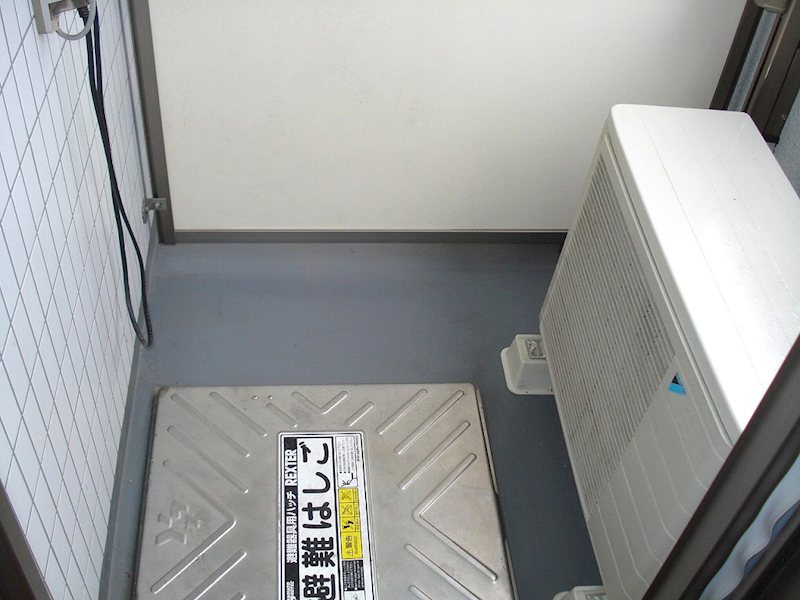 ロイヤルヒルズ ベランダ