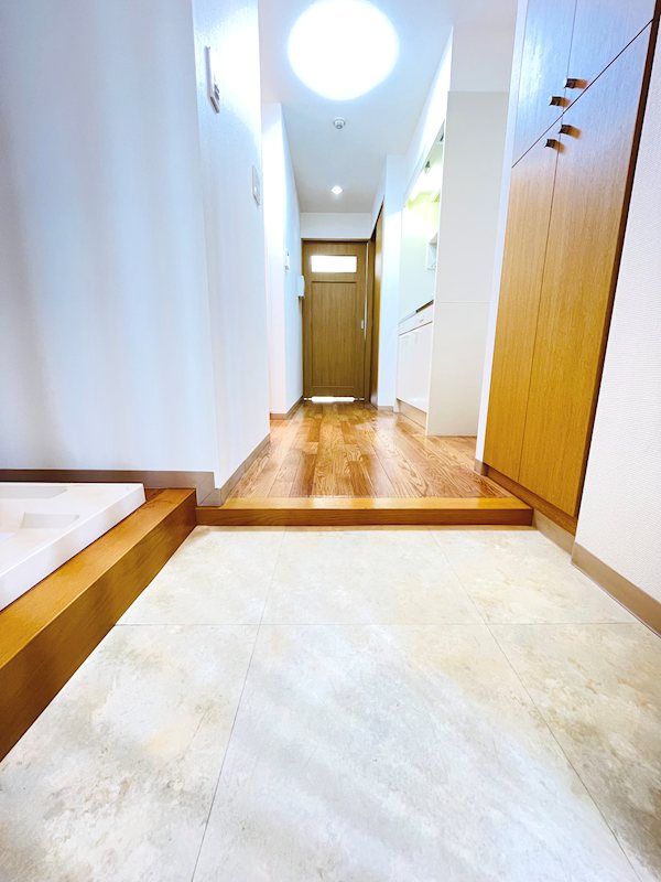 ルナグランデ  玄関