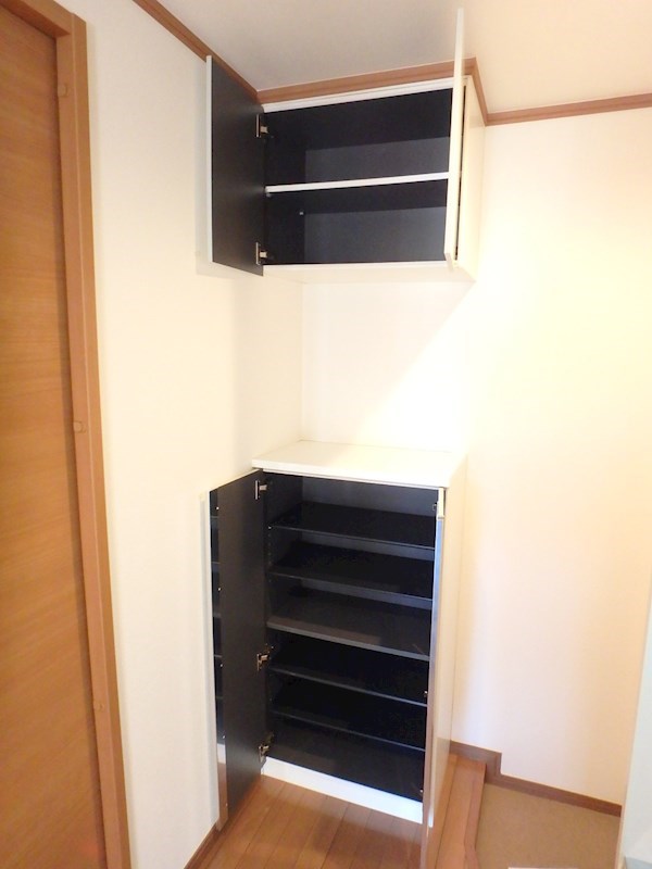 Zephyr　SHONAN 玄関