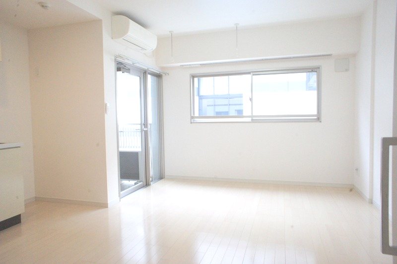 LINOCA日本橋 リビング