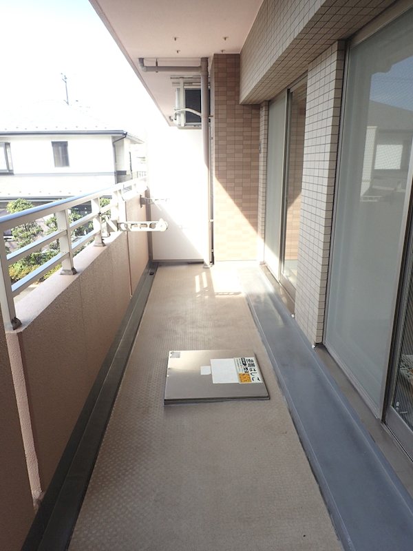クレアーレ壱番館 ベランダ