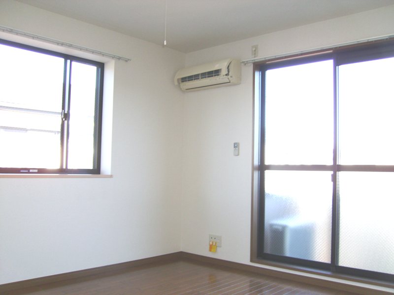 ラフィーネB リビング