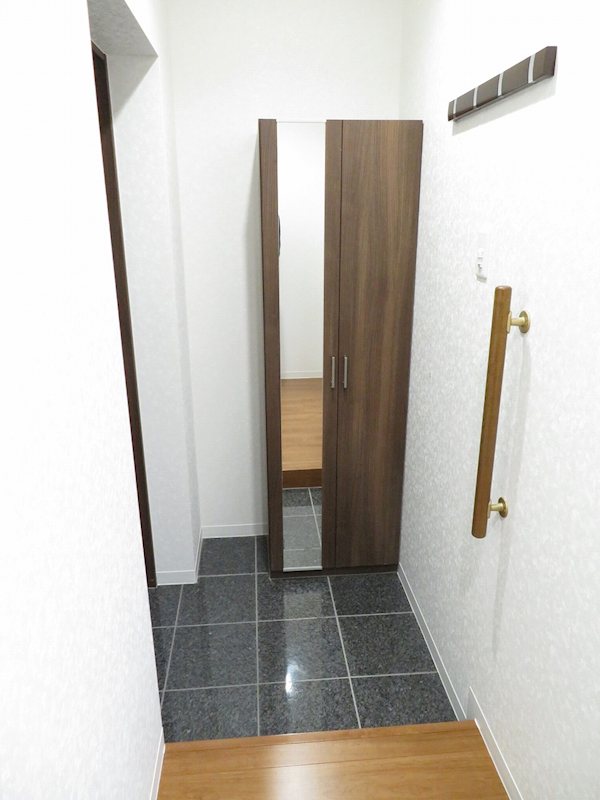 メルヴェーユ港 玄関