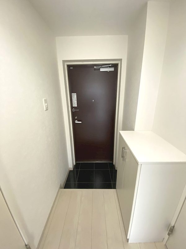 メルヴェーユ津田沼 玄関