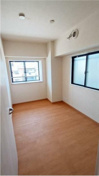 ガーデナコート ベッドルーム