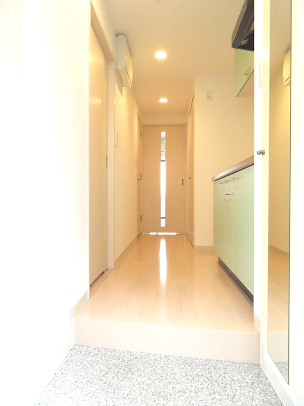 ディ・パンテレリア 玄関