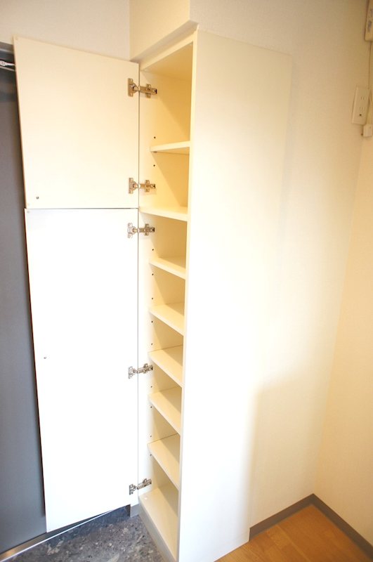 ベルサーモス 玄関