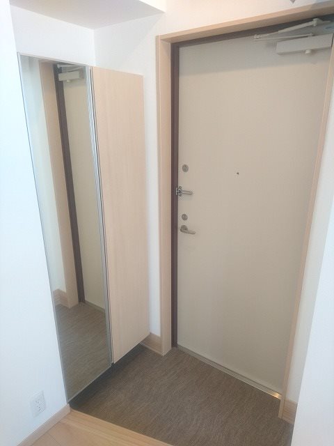ルクティア富士見台 玄関