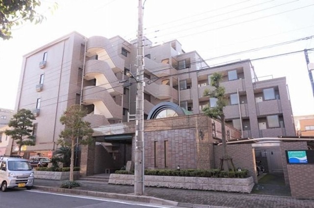 リバレイン 205号室 外観