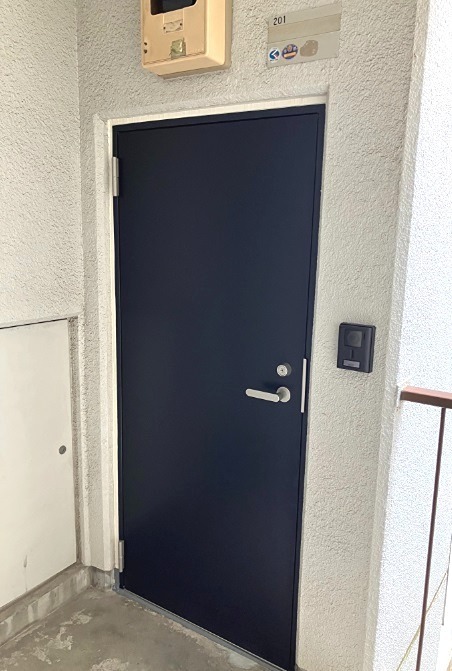 井上マンション 玄関