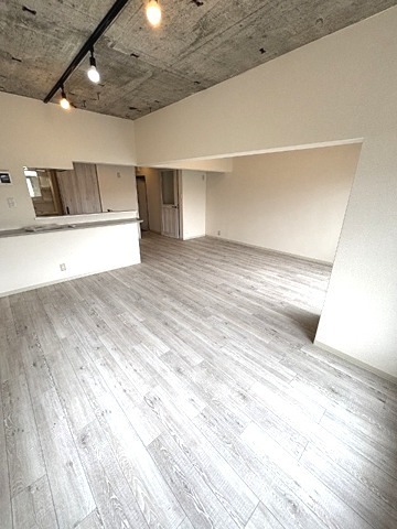 井上マンション ベッドルーム