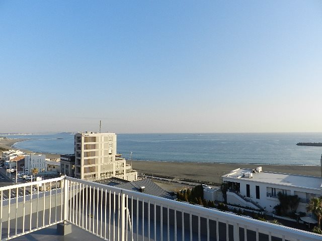 サザンビーチ・江ノ島（屋上からの眺め）