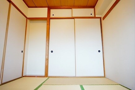ベッドルーム