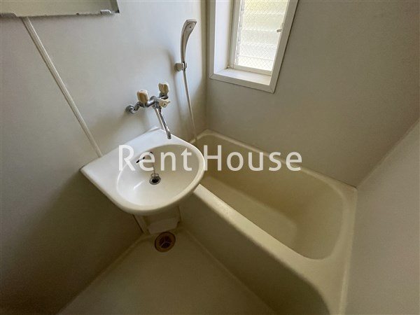 Cour du village（クードゥヴィラージュ） 風呂画像