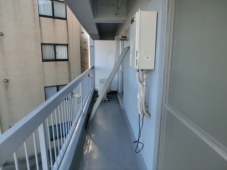 三澤ビル ベランダ