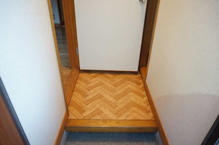 第一清和コーポ  玄関