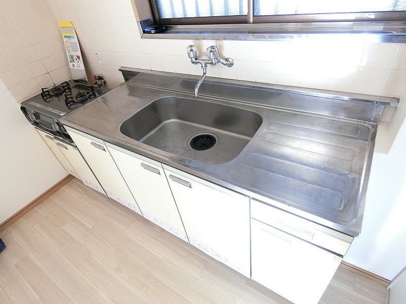 ペアシティハクバ3 キッチン