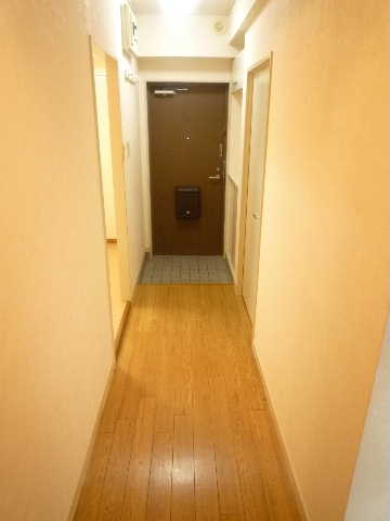 グランメール成城 玄関