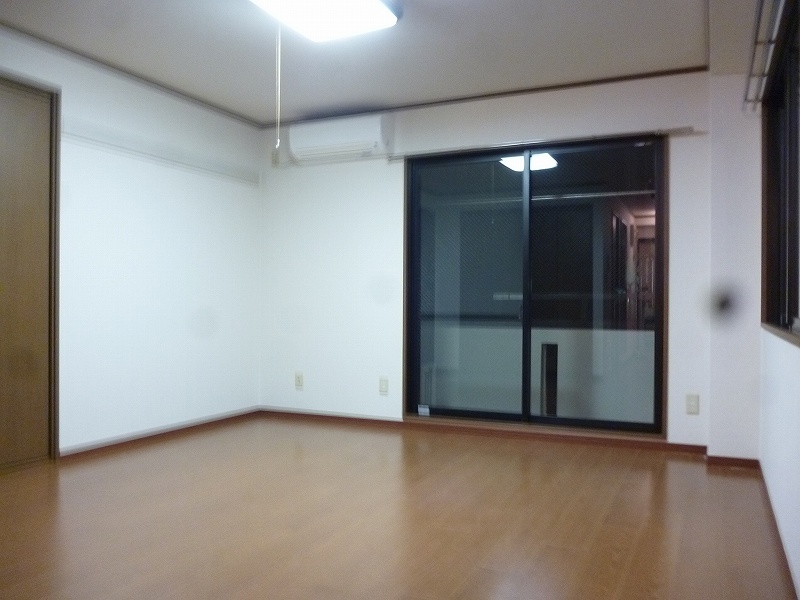 メイプルヒルズ　【東京外国語大学受験生事前予約可能物件】 ベッドルーム