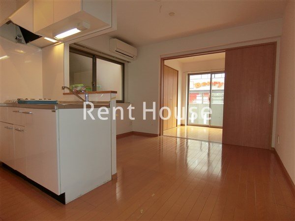 コンフォートヴィラ吉祥寺 リビング