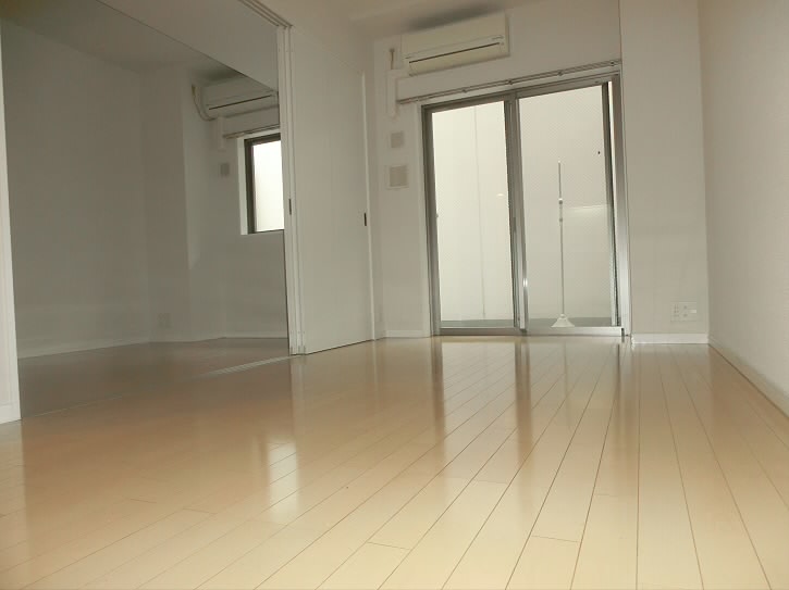 イーリスコート桜上水 リビング