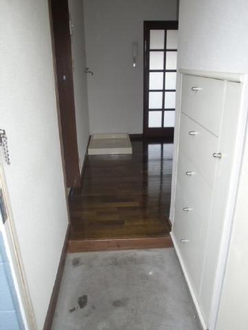 イナタケハウス 玄関