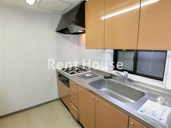 フィオーレ武蔵野 キッチン