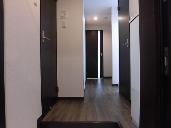 FRAGRANCE SENGAWA -当店専任物件- 玄関