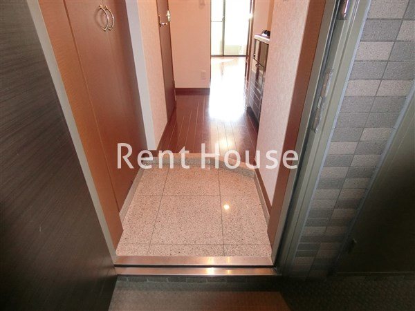 ルーブル久我山 玄関