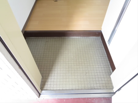 清和レジデンス【下高井戸店専任物件】 玄関