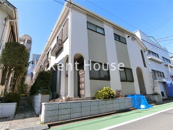 リュ・プラタン 外観