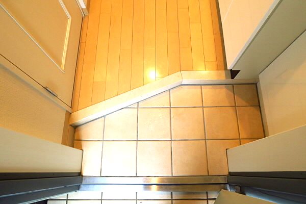 エフ・デビュー 玄関